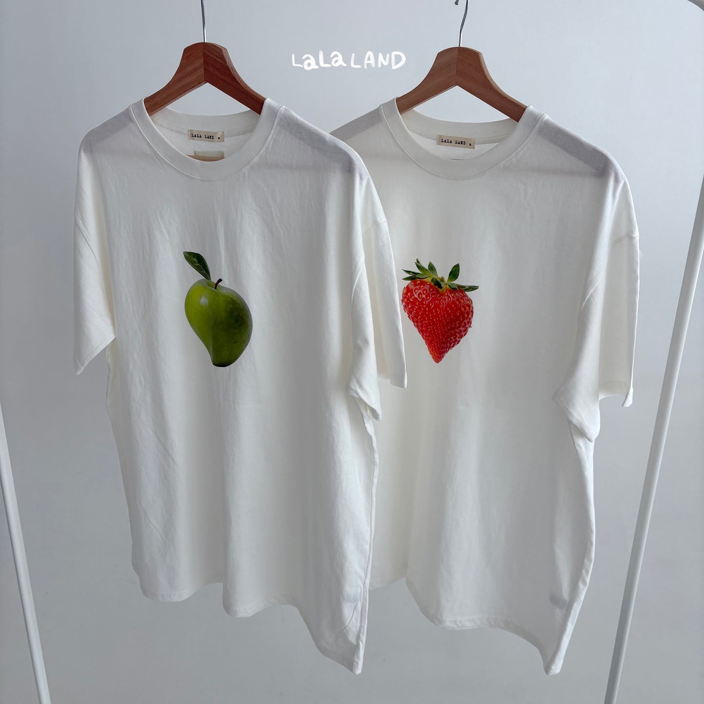 [PRE-ORDER] Berry Apple T-Shirts (Mom & Dad Couple)