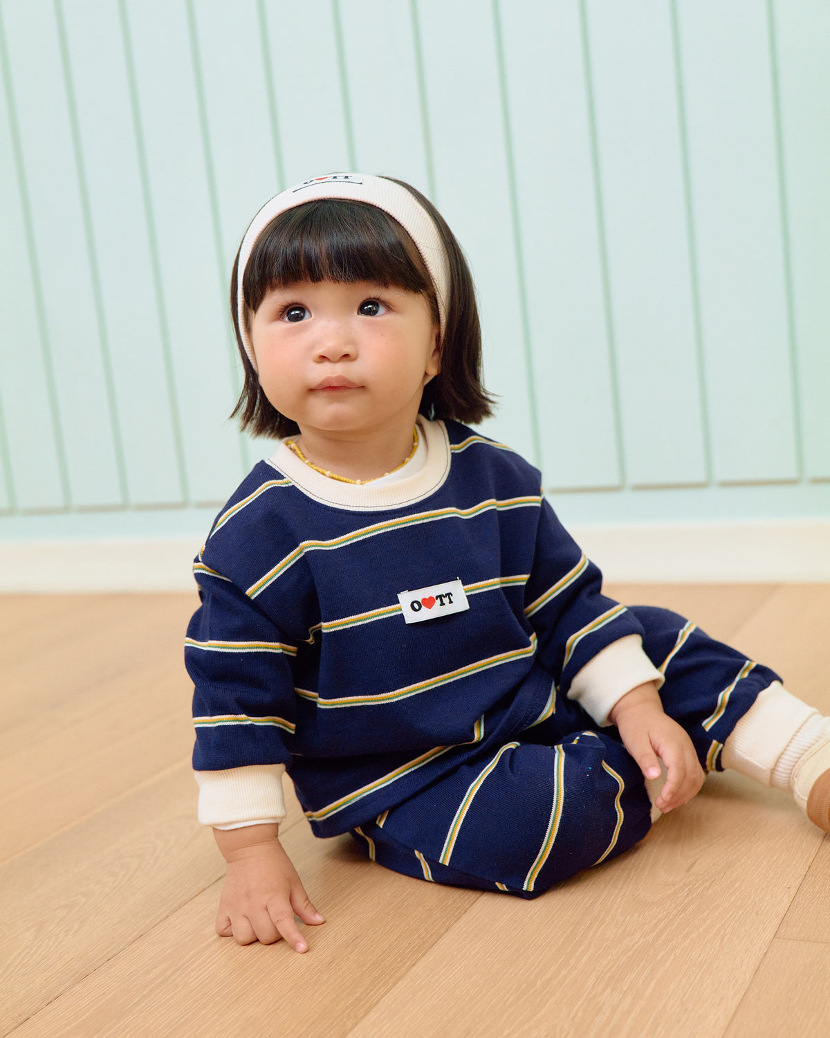 [PRE-ORDER] Rookie Stripe Top Bottom Set