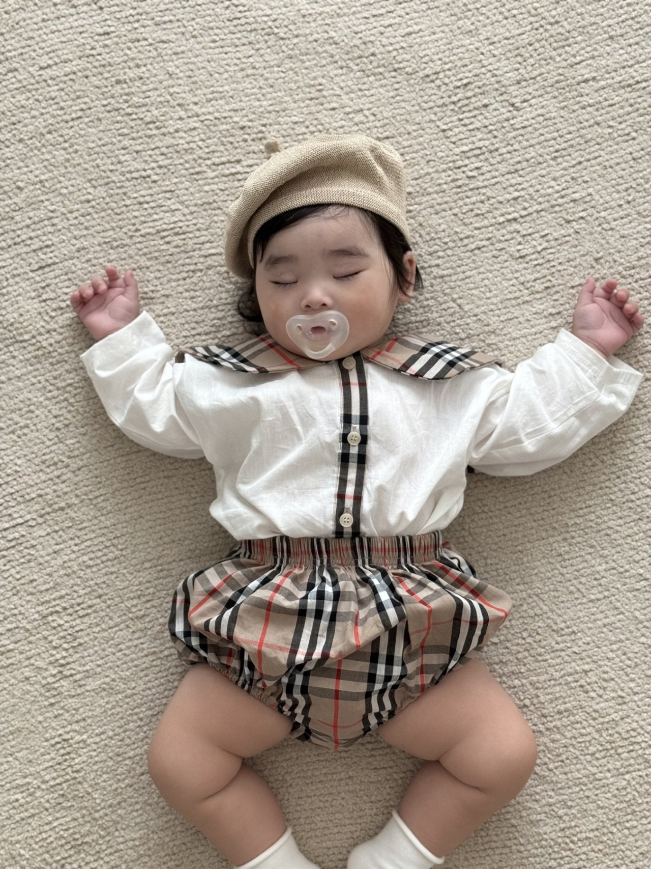 [PRE-ORDER] Check Baby Shirts + Bloomer Set