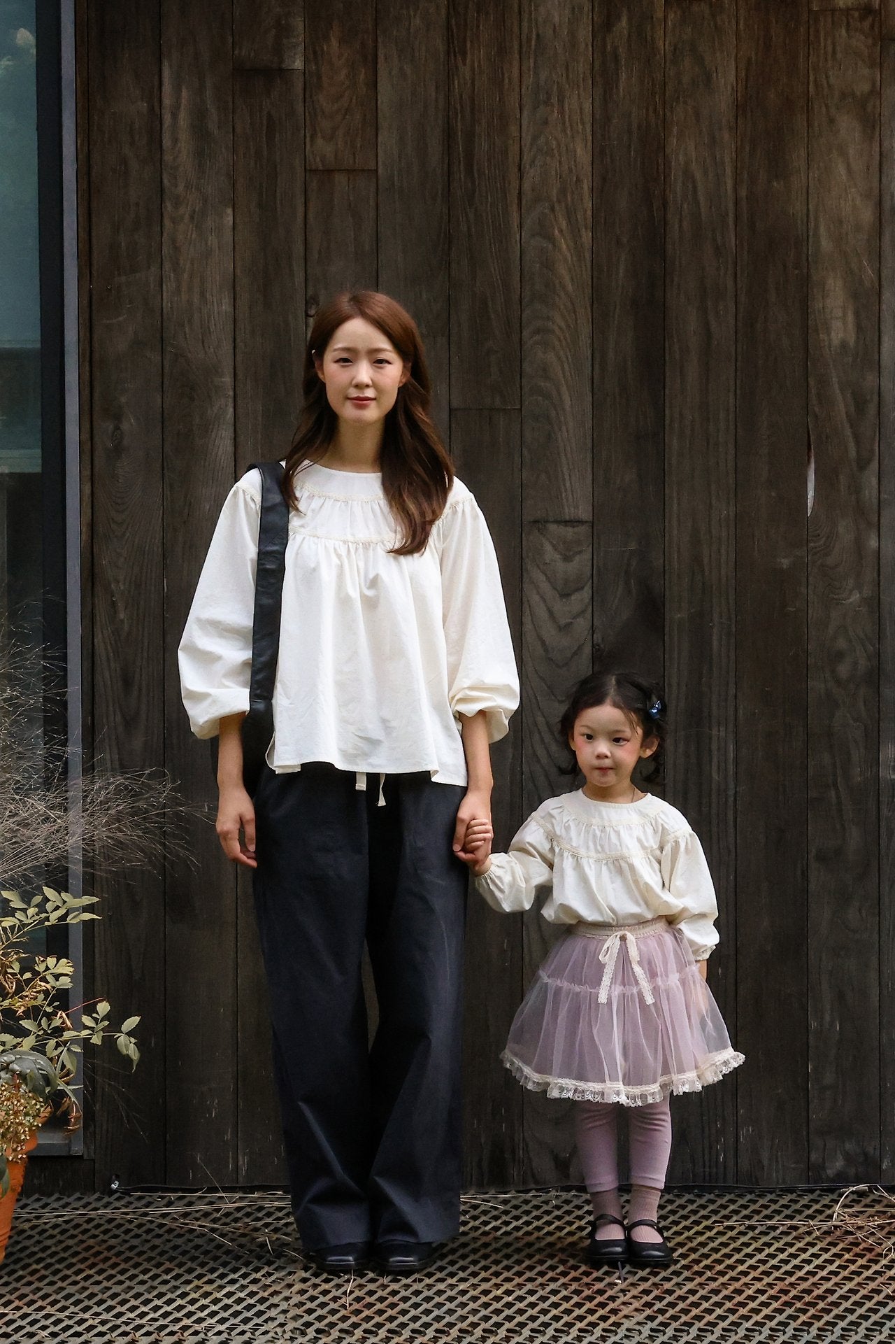 [PRE-ORDER] Devon Blouse (Mom Couple)