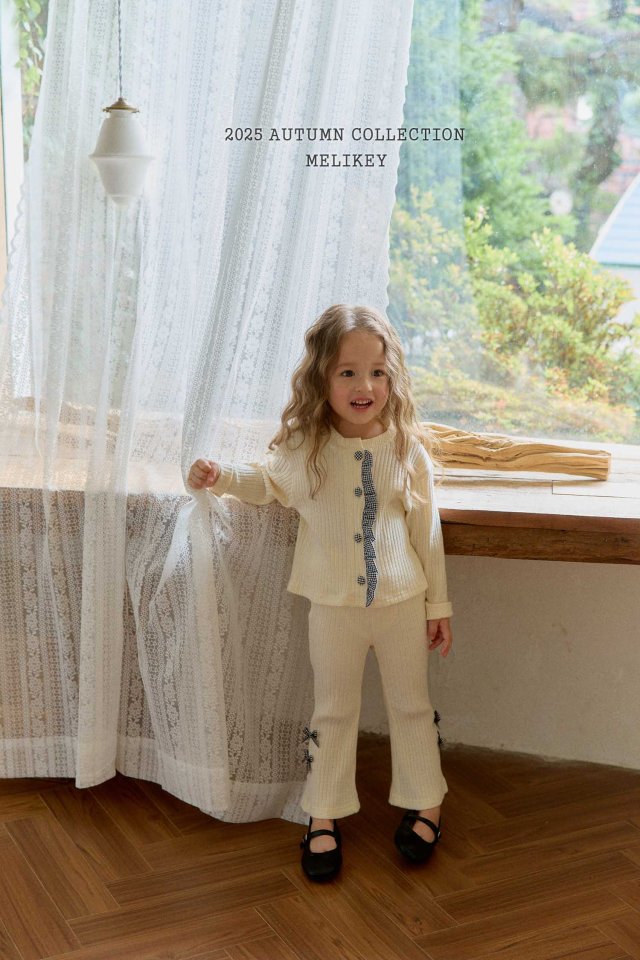 [PRE-ORDER] Popo Ribbon Boot-Cut Pants