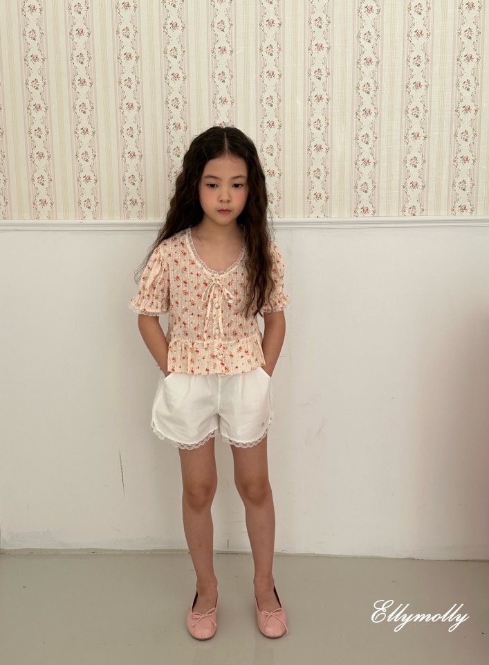 [PRE-ORDER] Flower Eyelet Blouse