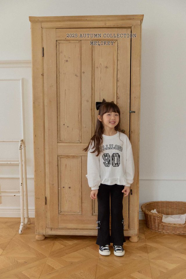 [PRE-ORDER] 90 Frill T-Shirts
