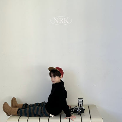 [PRE-ORDER] Cozy Sweater Top