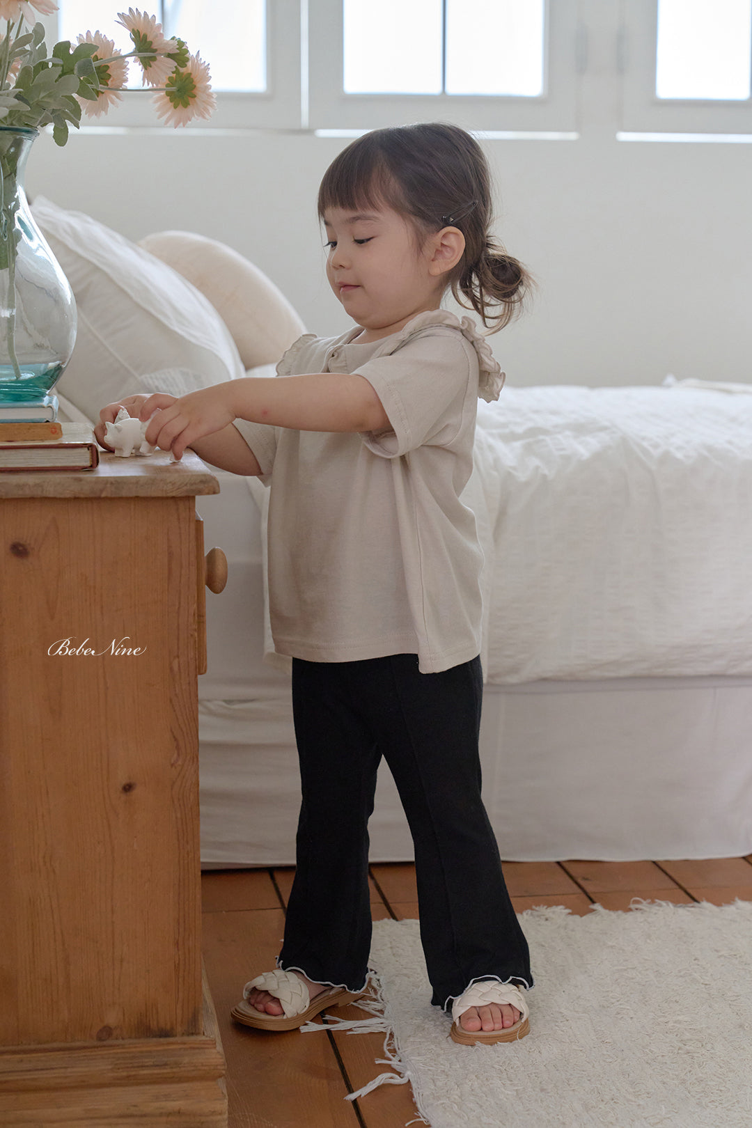 [PRE-ORDER] Edge Flare Pants
