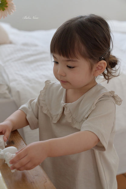 [PRE-ORDER] Frill Round Collar T-Shirts