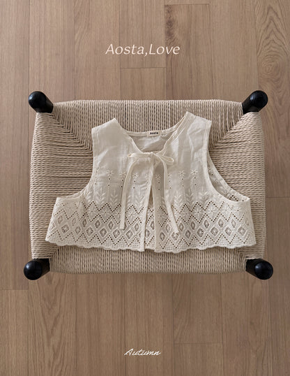 [PRE-ORDER] Lace Jenny Open Vest