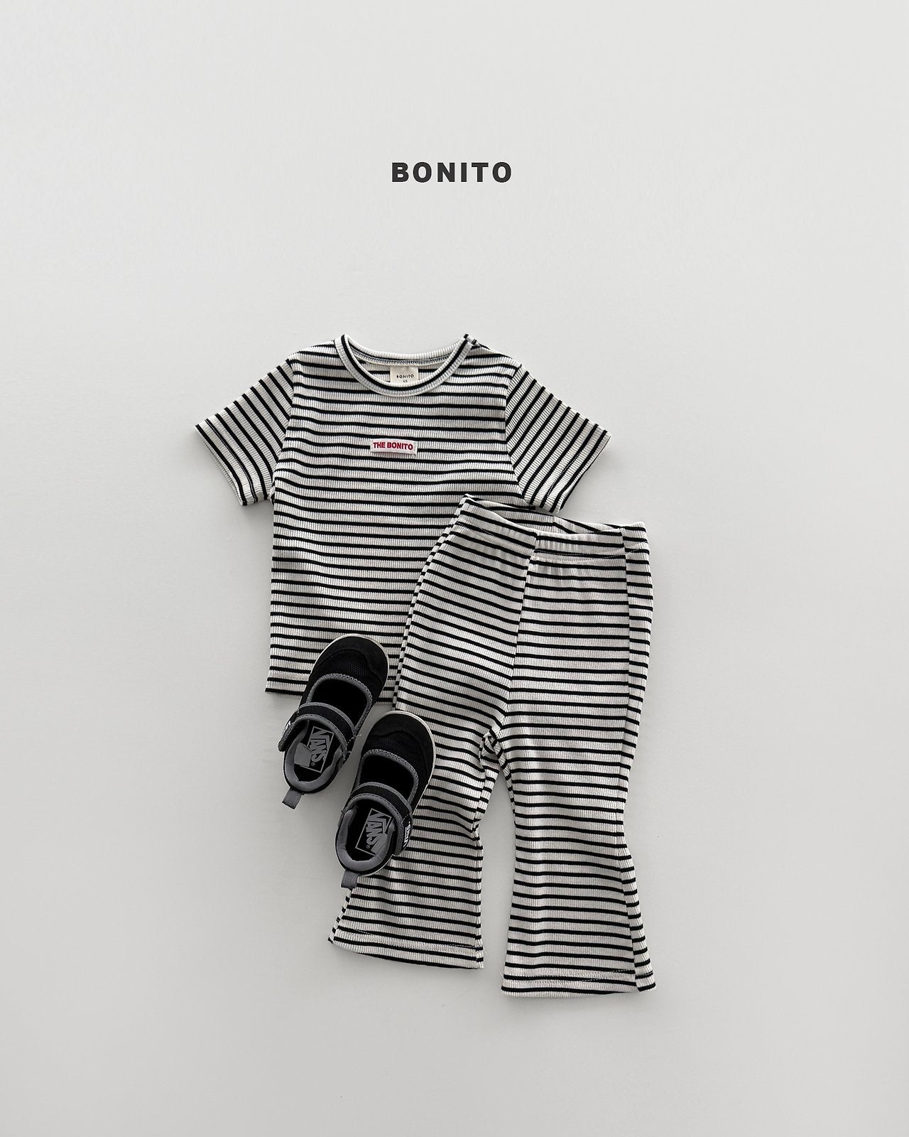 [PRE-ORDER] Slim Stripe Top Bottom Set