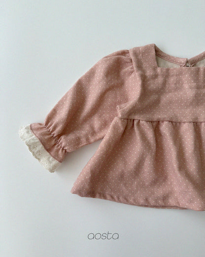 [PRE-ORDER] Milk Dot Blouse