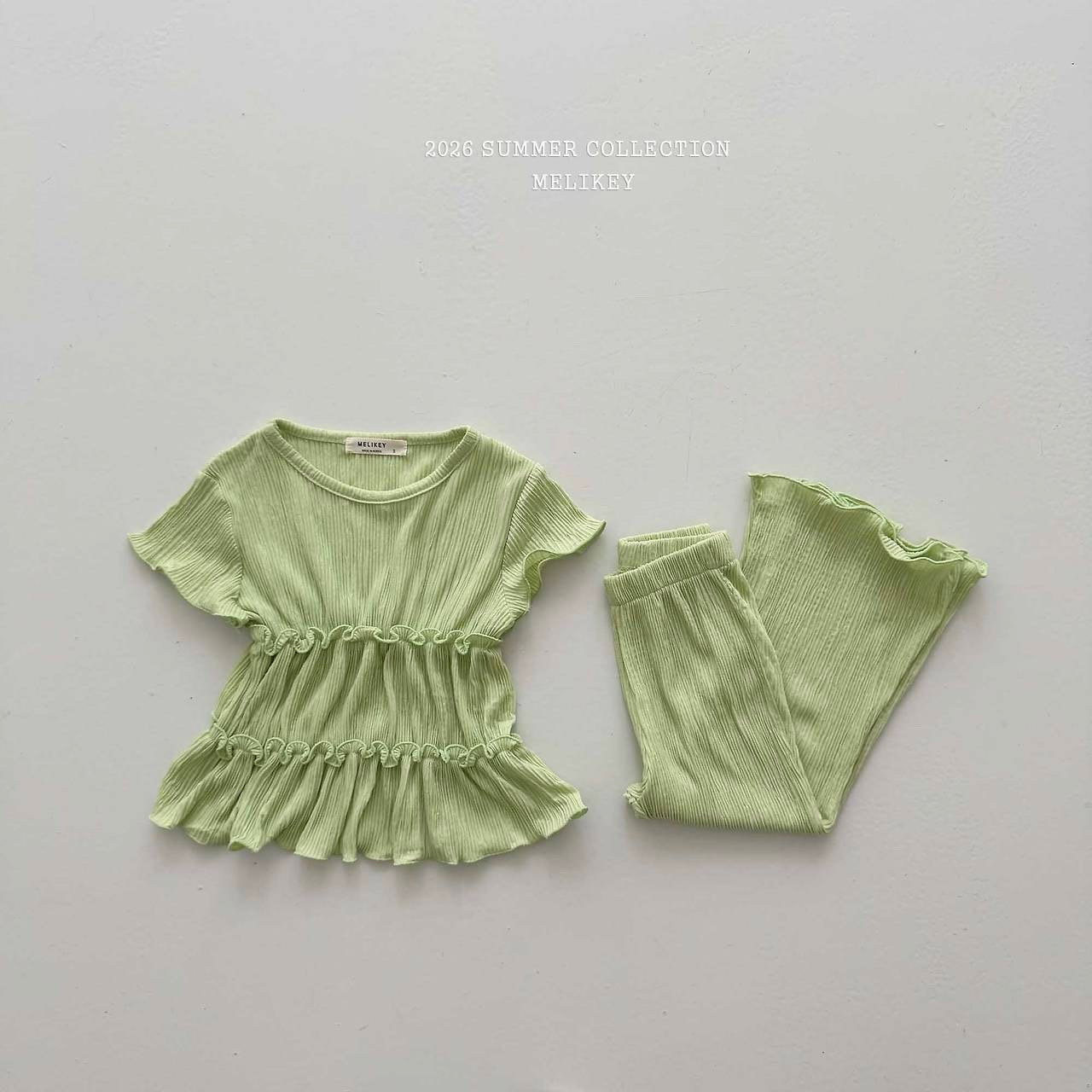 [PRE-ORDER] Can Can Pleats Top Bottom Set