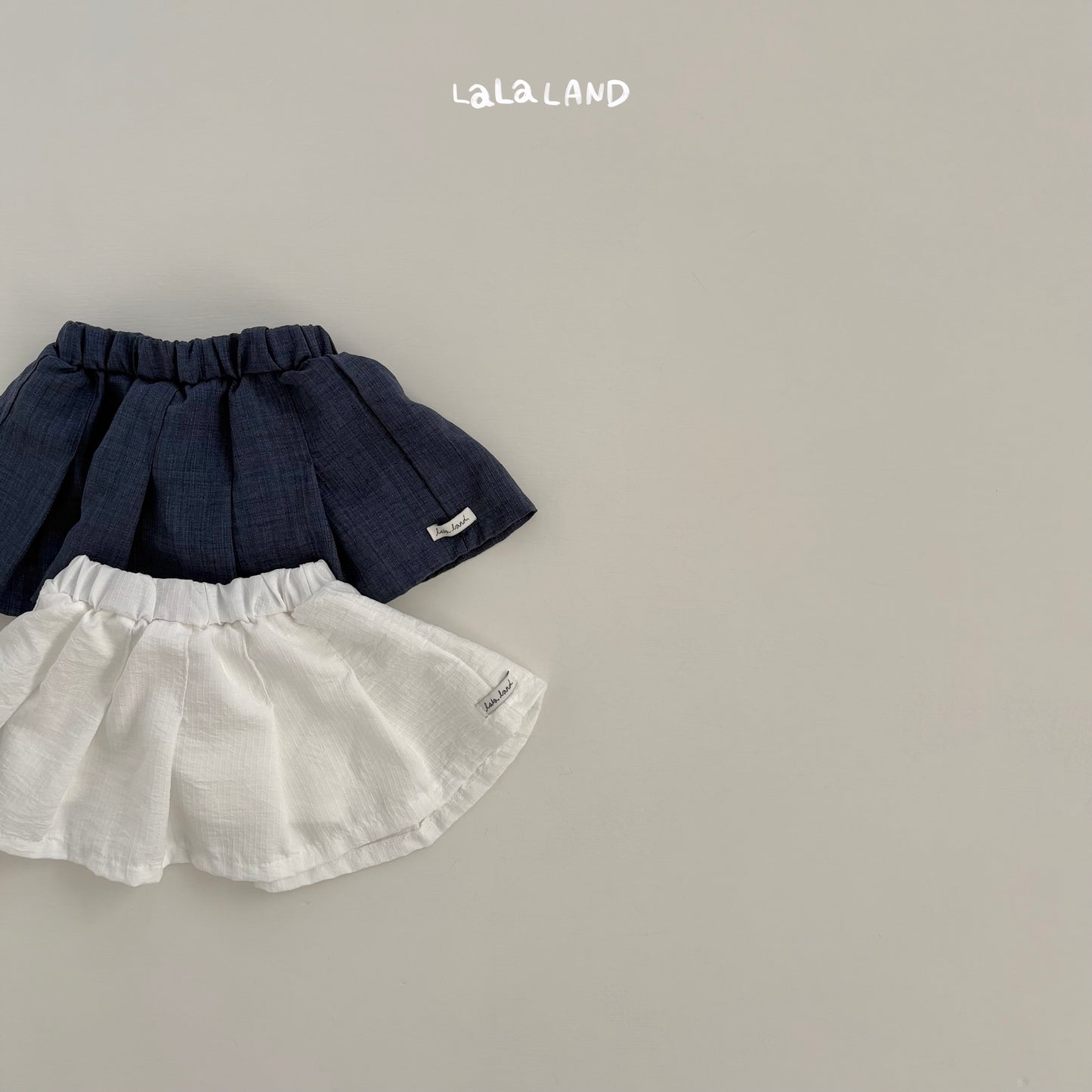 [PRE-ORDER] Mile Pleats Skirts