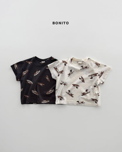 [PRE-ORDER] Surfing Dog T-Shirts
