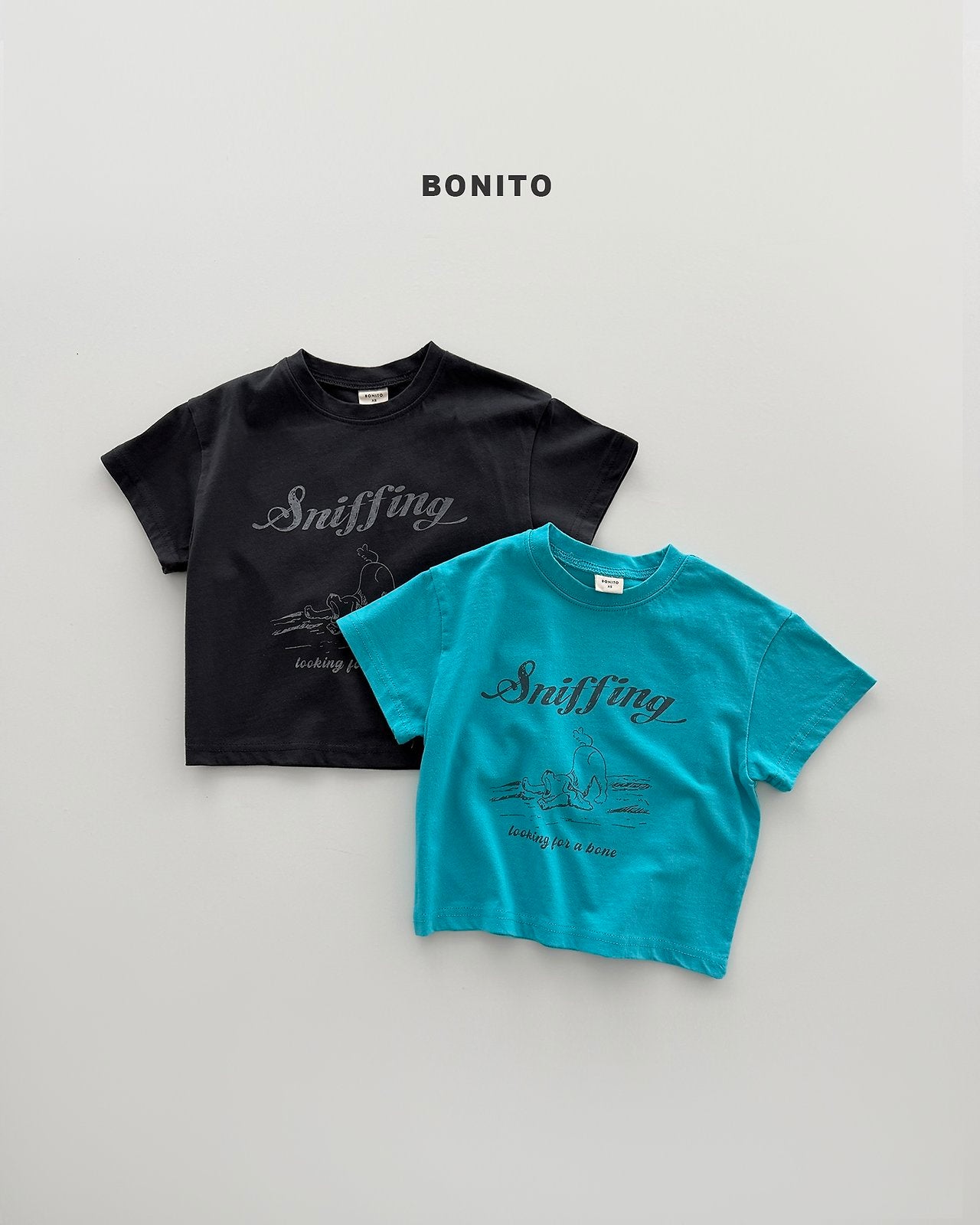 [PRE-ORDER] Sniffing T-Shirts