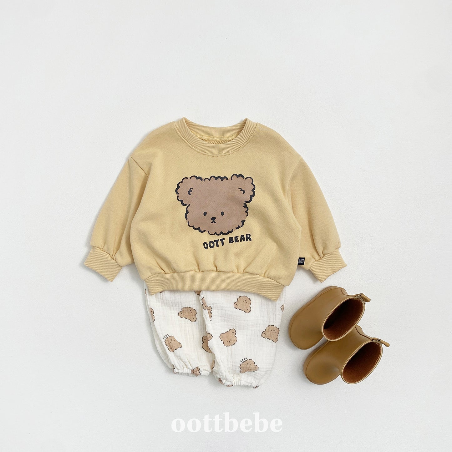 [PRE-ORDER] Friends Sweatshirts (Mom Couple)