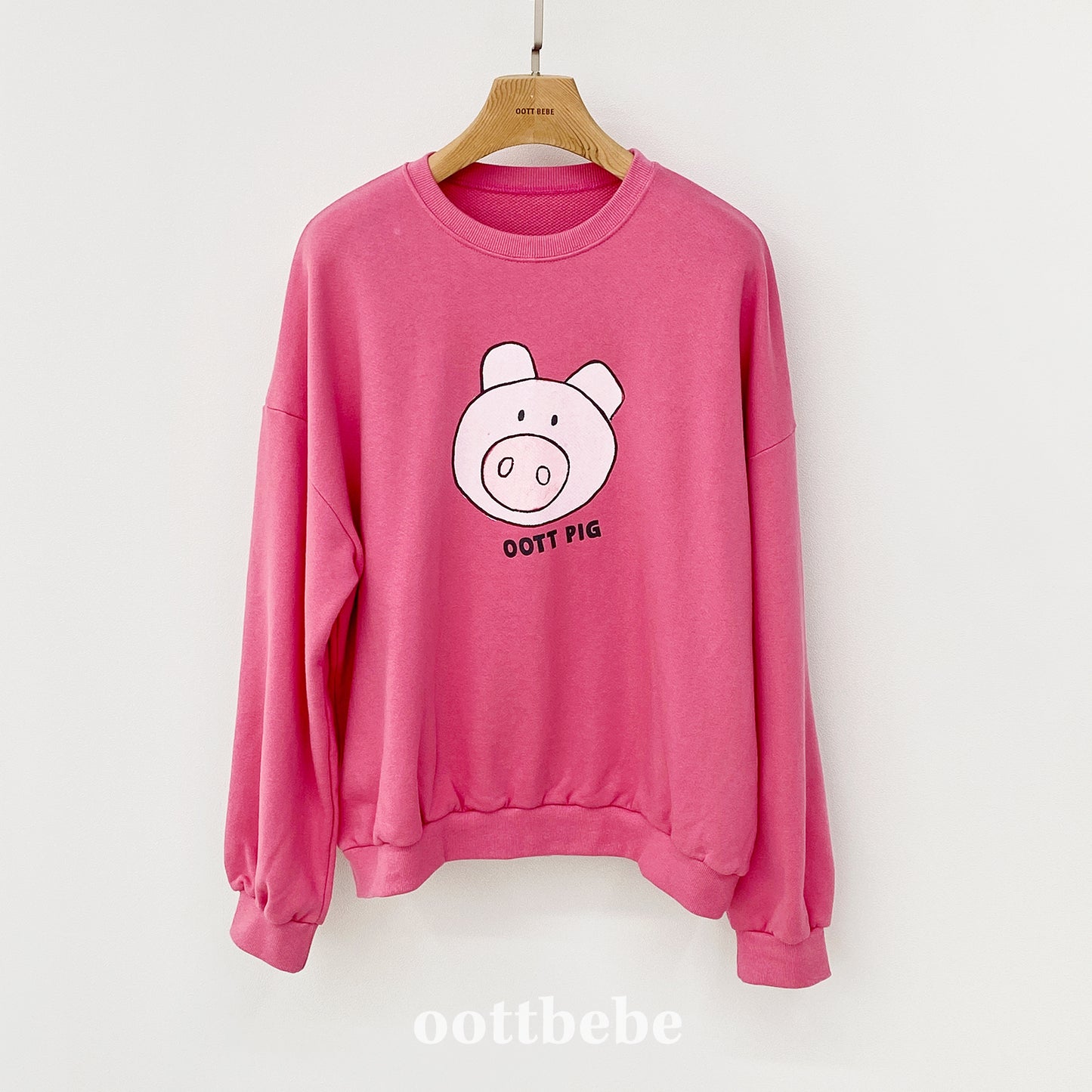 [PRE-ORDER] Friends Sweatshirts (Mom Couple)