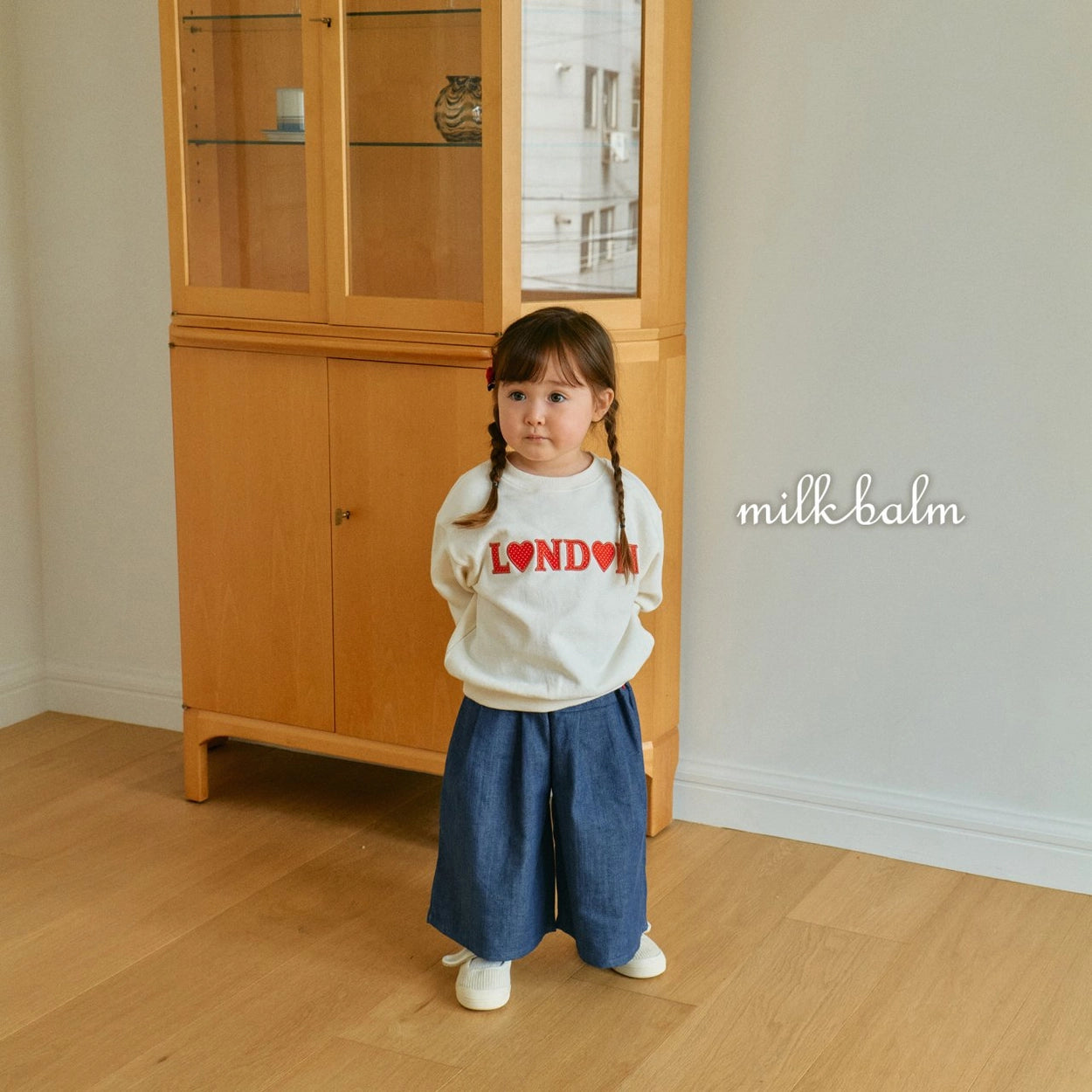 [PRE-ORDER] London Sweatshirts