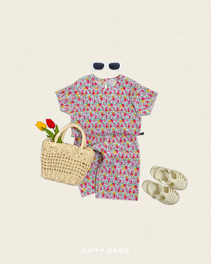 [PRE-ORDER] Flower Pleats Top Bottom Set
