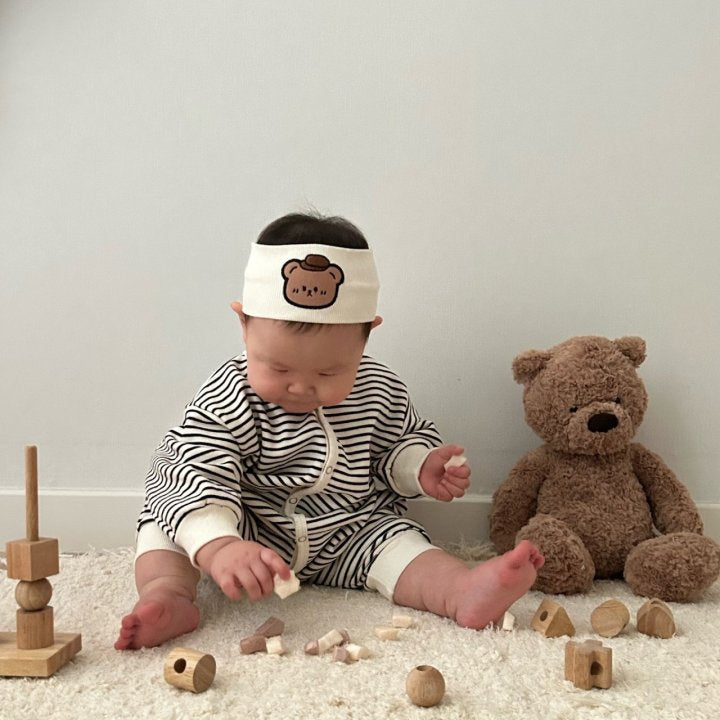 [PRE-ORDER] Snap Bear Body Suit + Hair Band Set