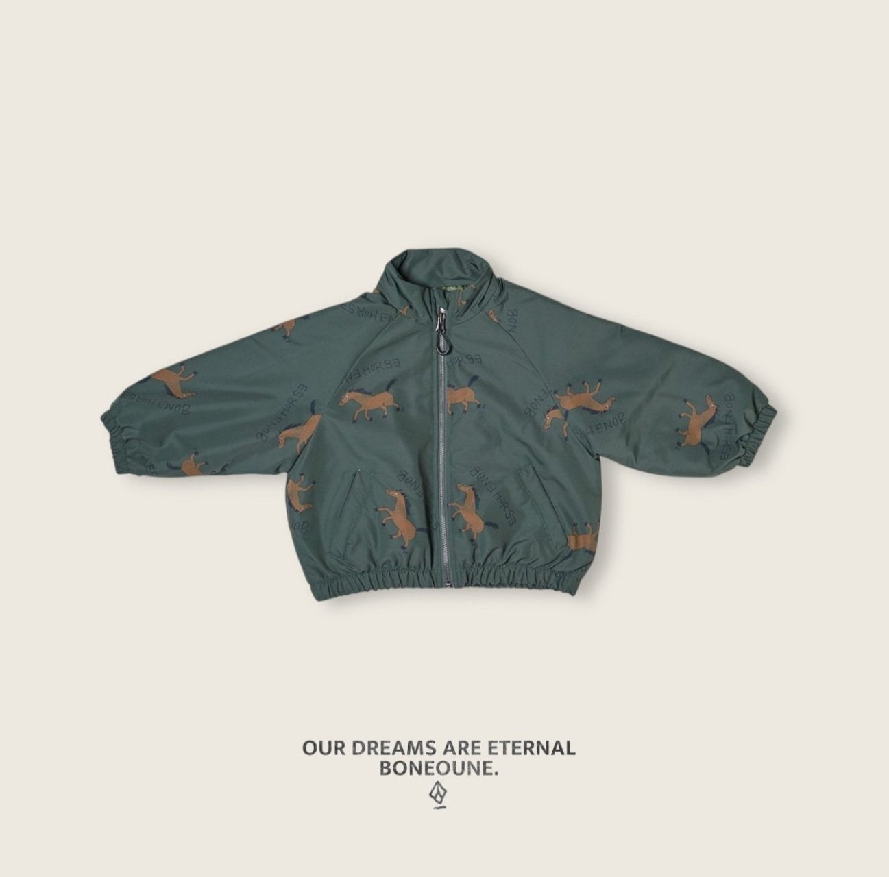 [PRE-ORDER] Autumn Horse Raglan Jacket