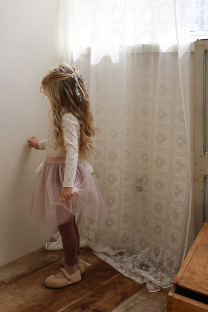 [PRE-ORDER] Madeleine T-Shirts