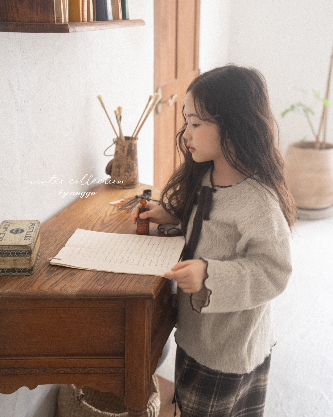 [PRE-ORDER] Latte Sweatshirts