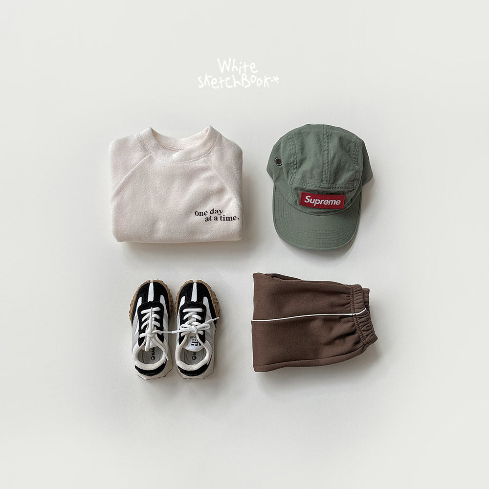[PRE-ORDER] Piping Jogger