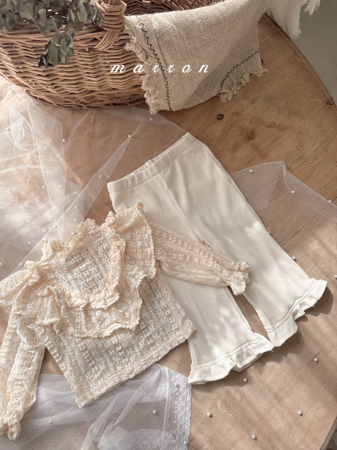 [PRE-ORDER] Lace Blouse