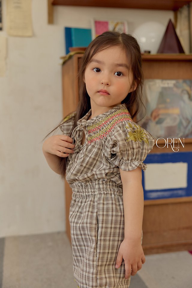 [PRE-ORDER] Marceau Embroidered Top Bottom Set