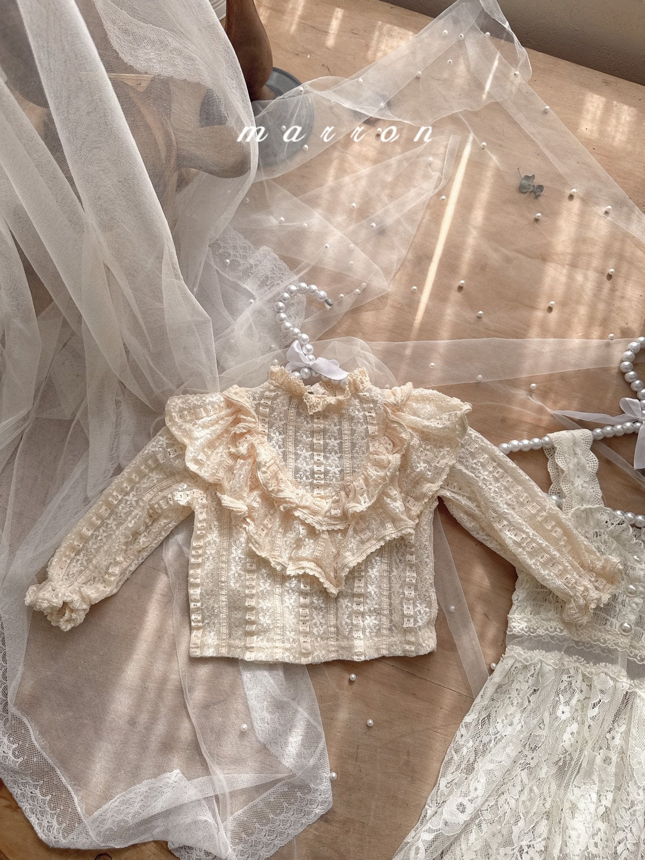[PRE-ORDER] Lace Blouse