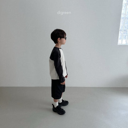 [PRE-ORDER] Slit Raglan T-Shirts