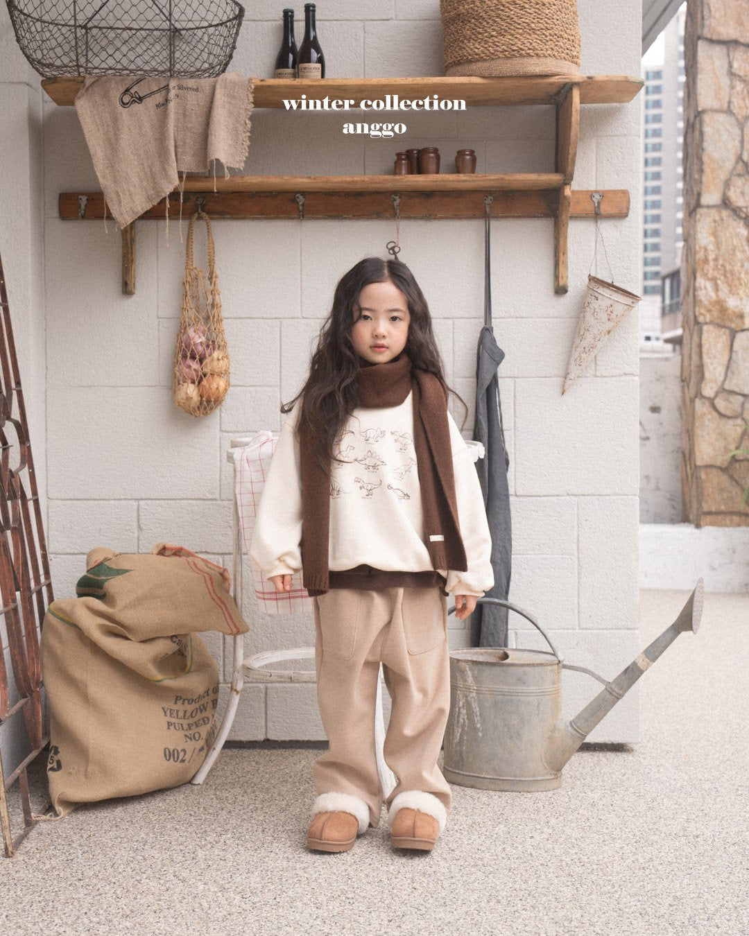 [PRE-ORDER] Winter Dino Sweatshirts