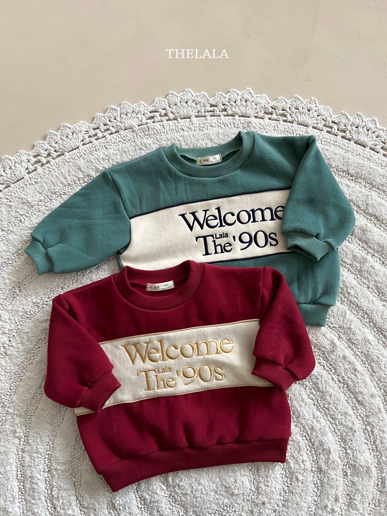 [PRE-ORDER] Welcome Sweatshirts (Mom Couple)