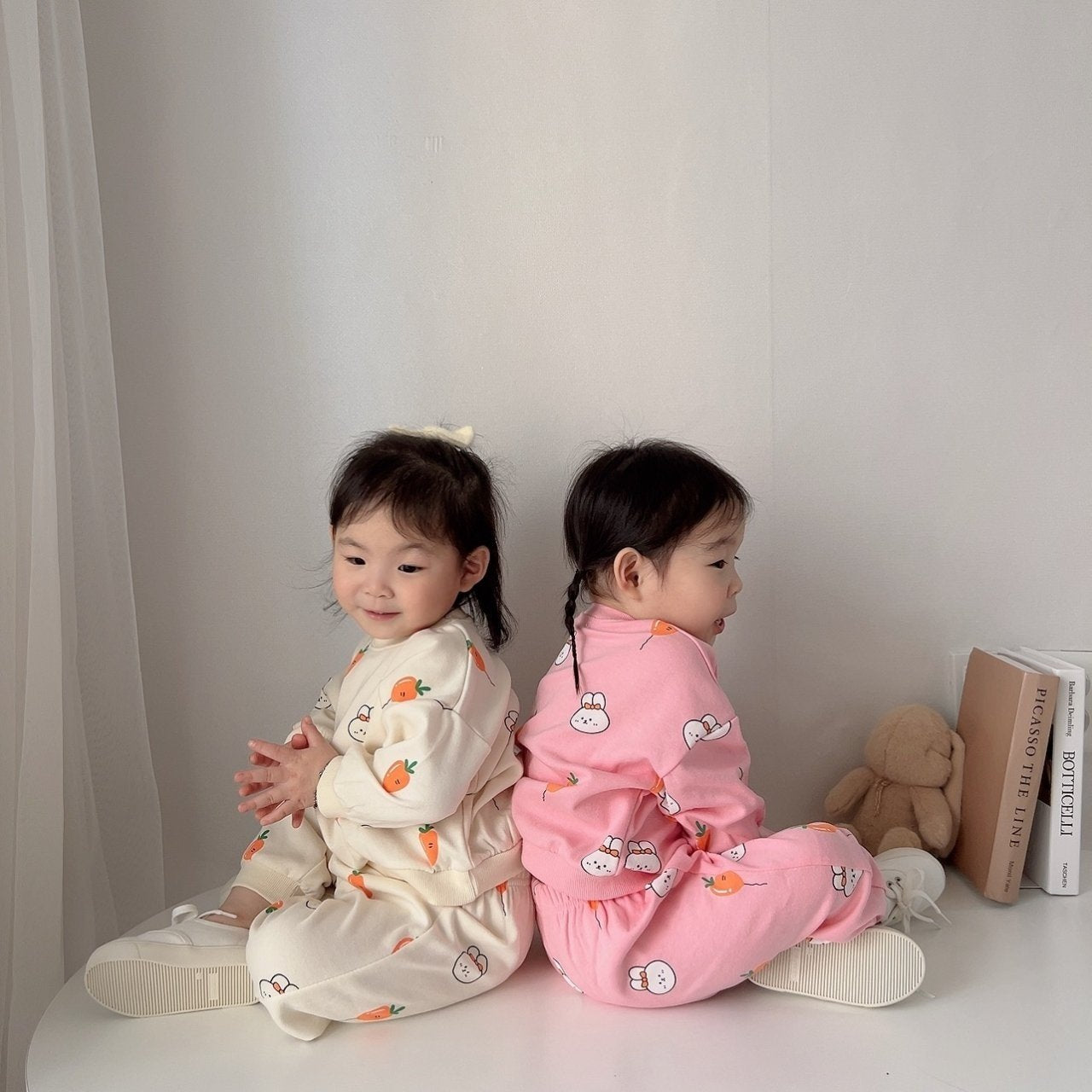 [PRE-ORDER] Carrot Balloon Top Bottom Set