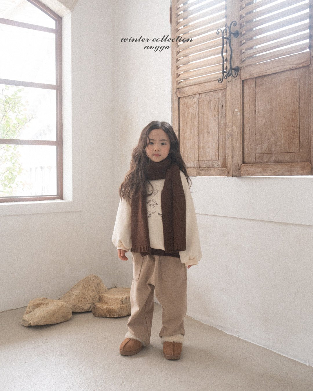 [PRE-ORDER] Winter Dino Sweatshirts