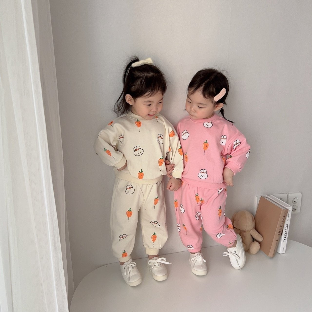 [PRE-ORDER] Carrot Balloon Top Bottom Set