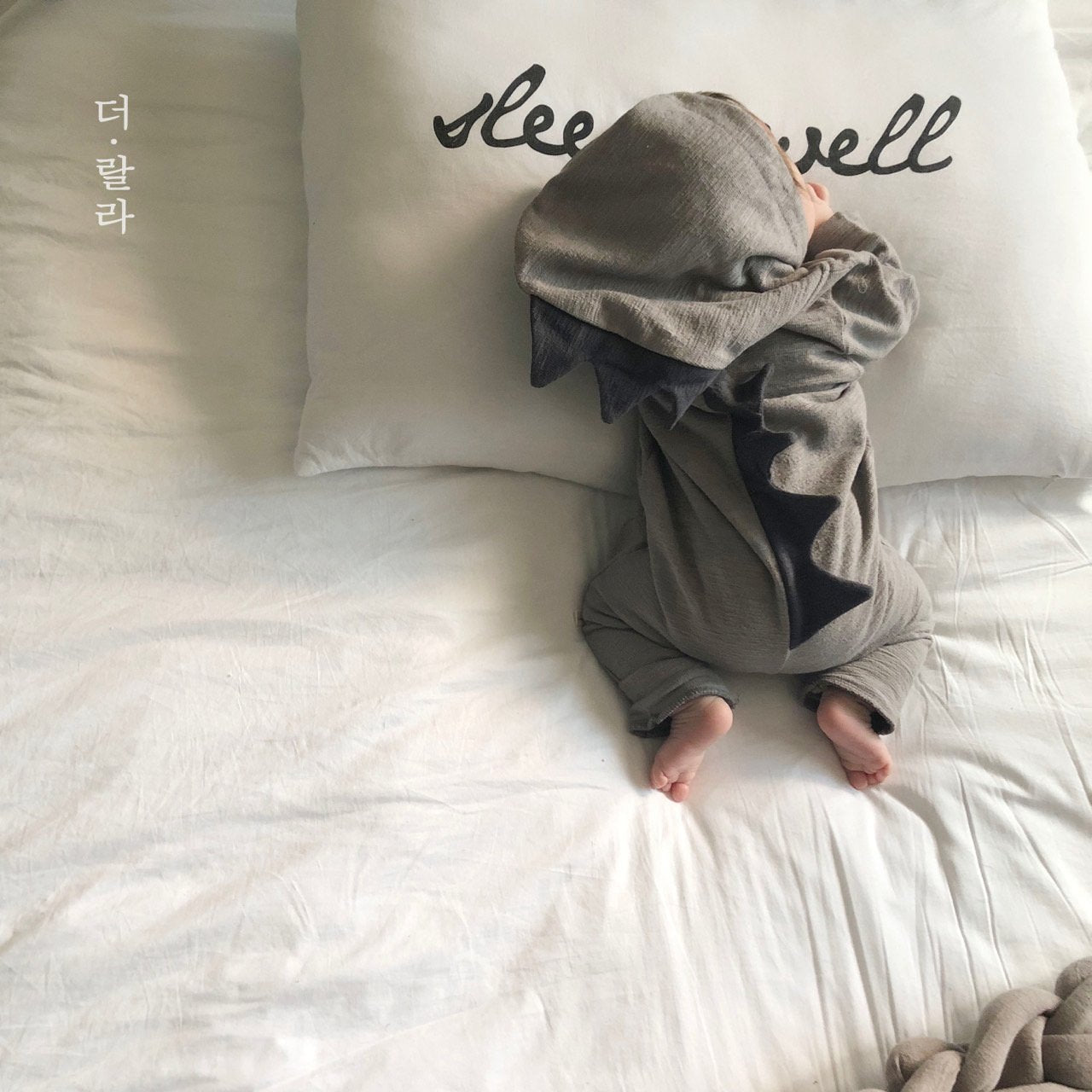 [PRE-ORDER] Tyranno Body Suit