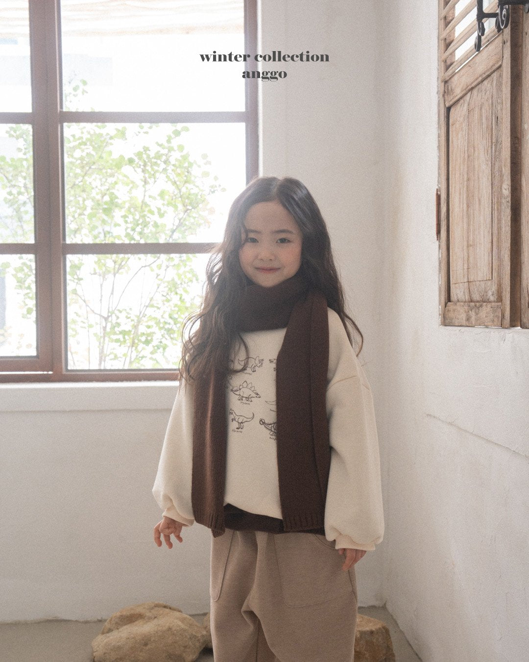 [PRE-ORDER] Winter Dino Sweatshirts