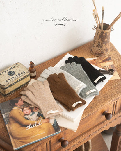 [PRE-ORDER] Anggo Sweater Gloves