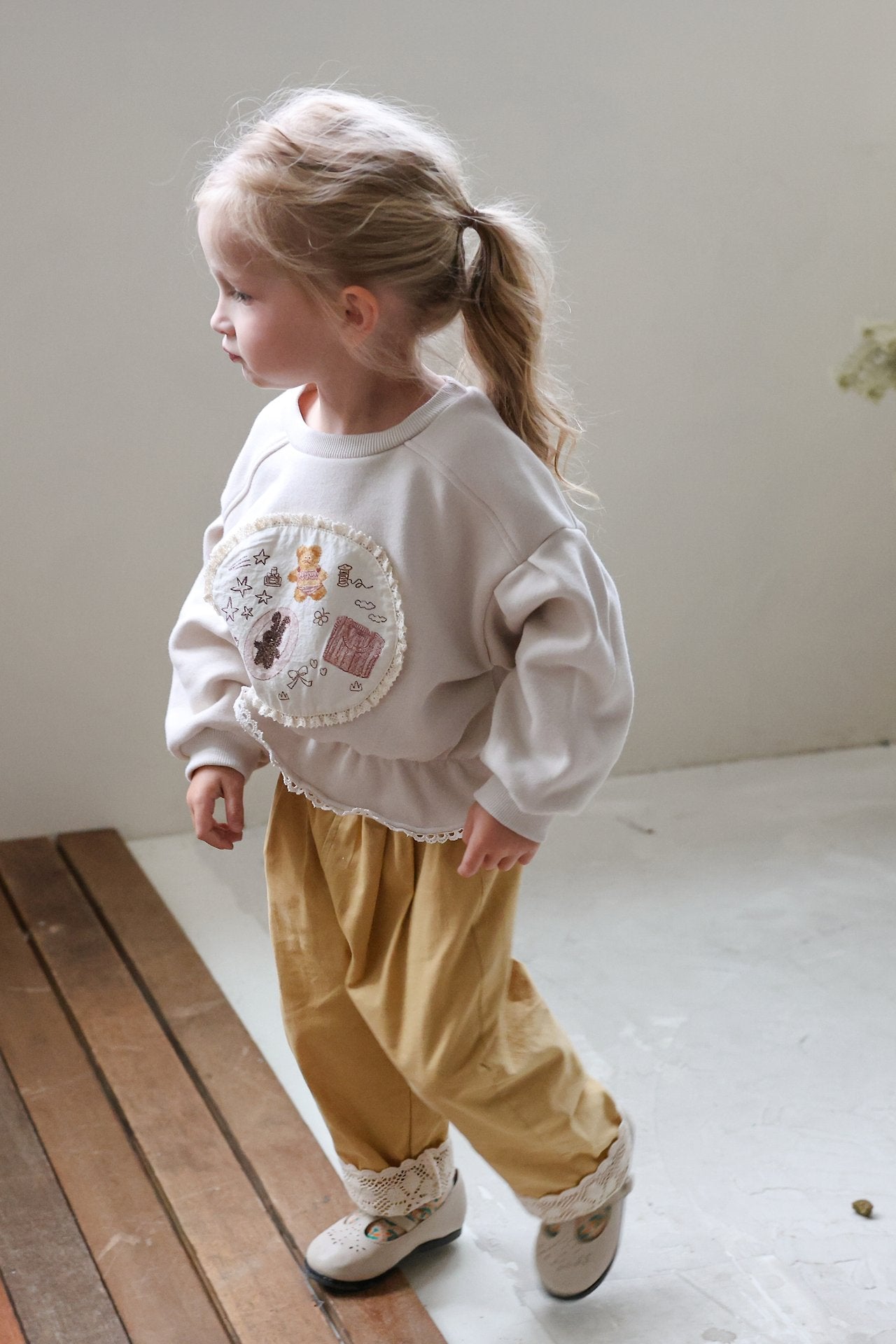 [PRE-ORDER] Cookie Sweatshirts