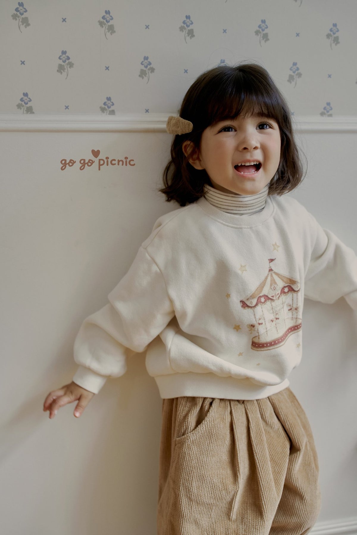 [PRE-ORDER] Circus Sweatshirts