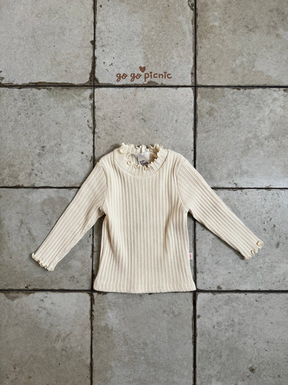 [PRE-ORDER] Sophie Turtleneck T-Shirts