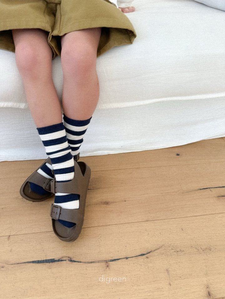 [PRE-ORDER] Minimal Stripe Socks Set