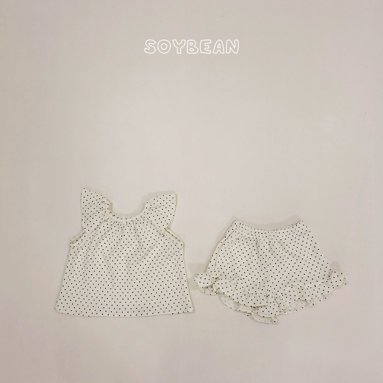 [PRE-ORDER] Dot Wing Top Bottom Set