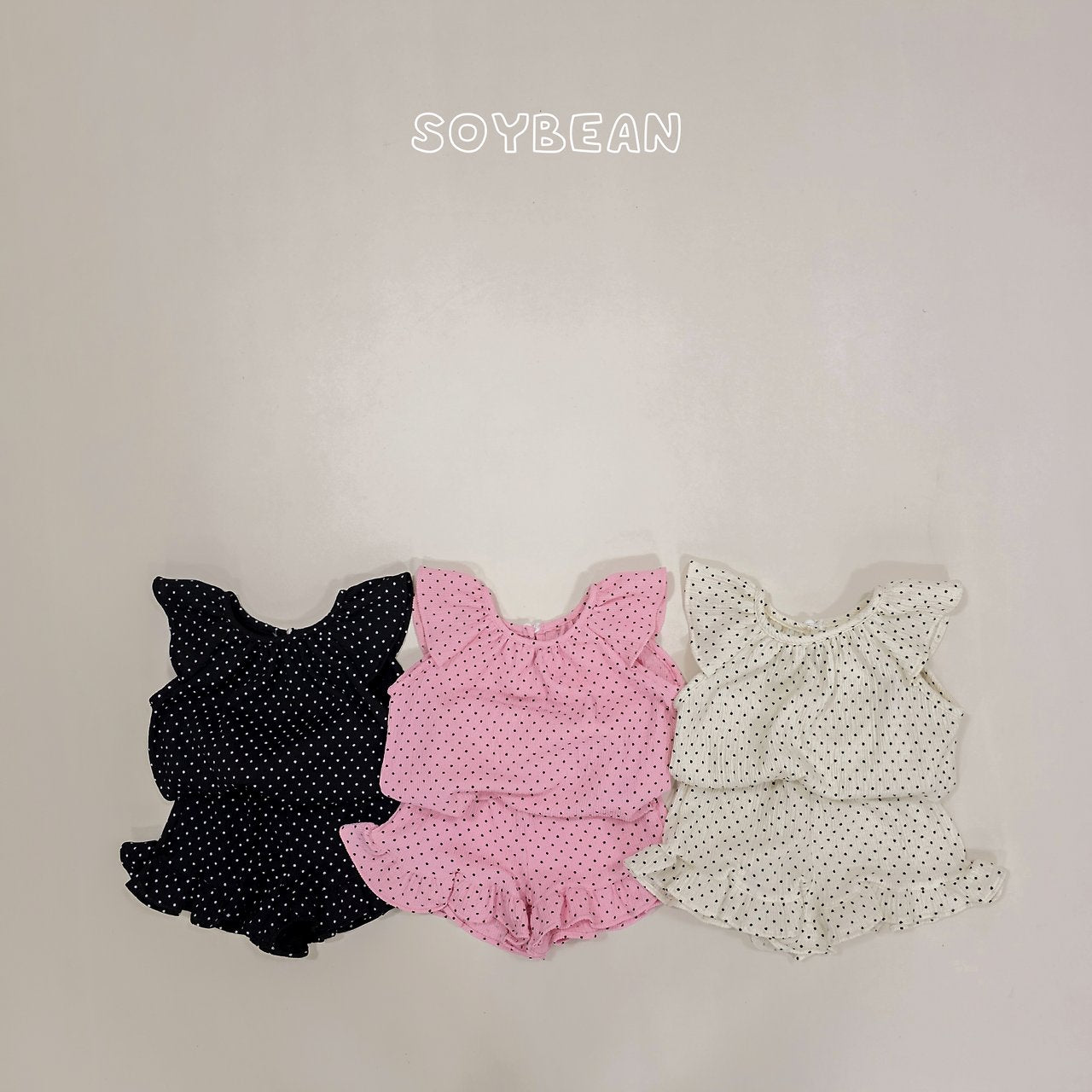[PRE-ORDER] Dot Wing Top Bottom Set