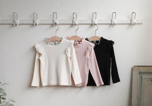 [PRE-ORDER] Hug T-Shirts