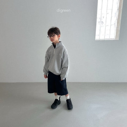 [PRE-ORDER] Cotton Pin-Tuck Bermuda Pants