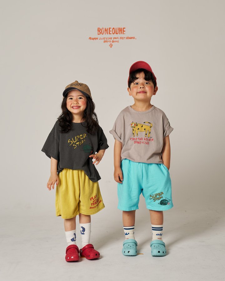Red Cheek Cheetah T-Shirts [Cocoa/XS(1-2yr)]