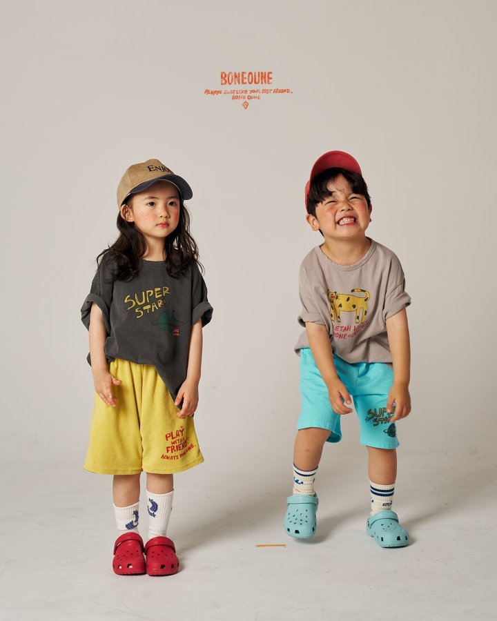 Red Cheek Cheetah T-Shirts [Cocoa/XS(1-2yr)]