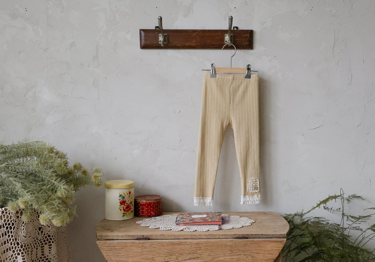 [PRE-ORDER] Mary Leggings