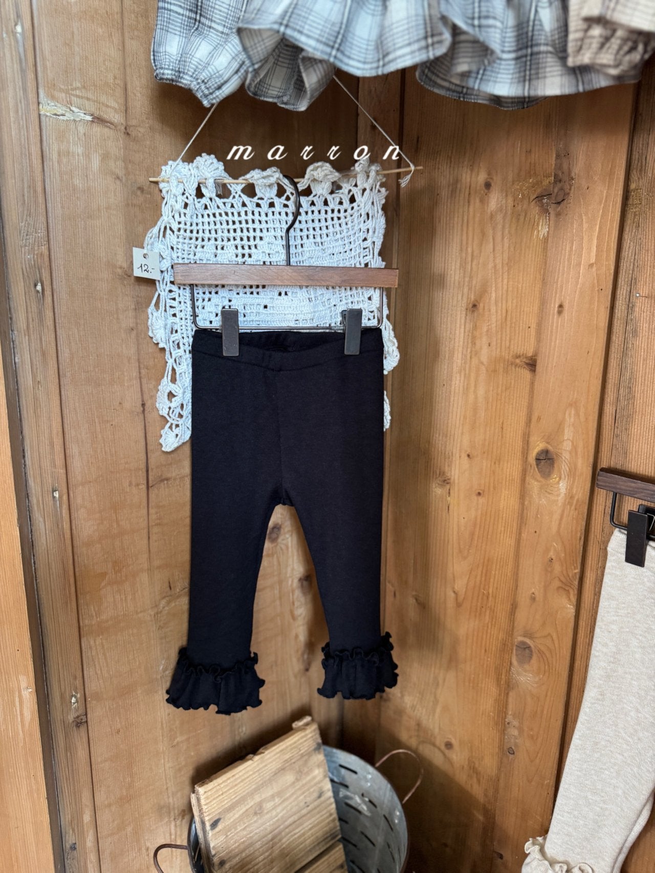 [PRE-ORDER] Frill Leggings
